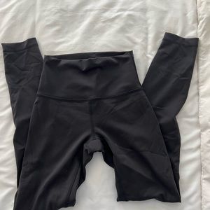 Black lululemon leggings